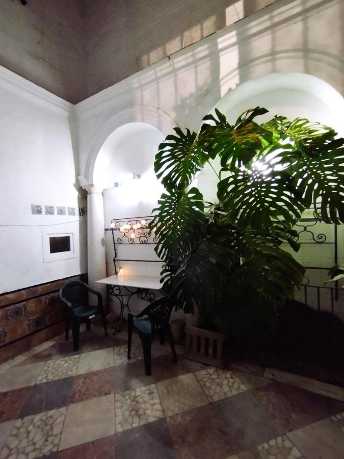 Piso En El Casco Antiguo Con Patio Privado Apartment Seville Ngoại thất bức ảnh